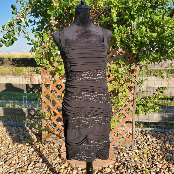 En Focus Studio Black Lace Women's Dress Size 12 NWOT - Picture 1 of 11